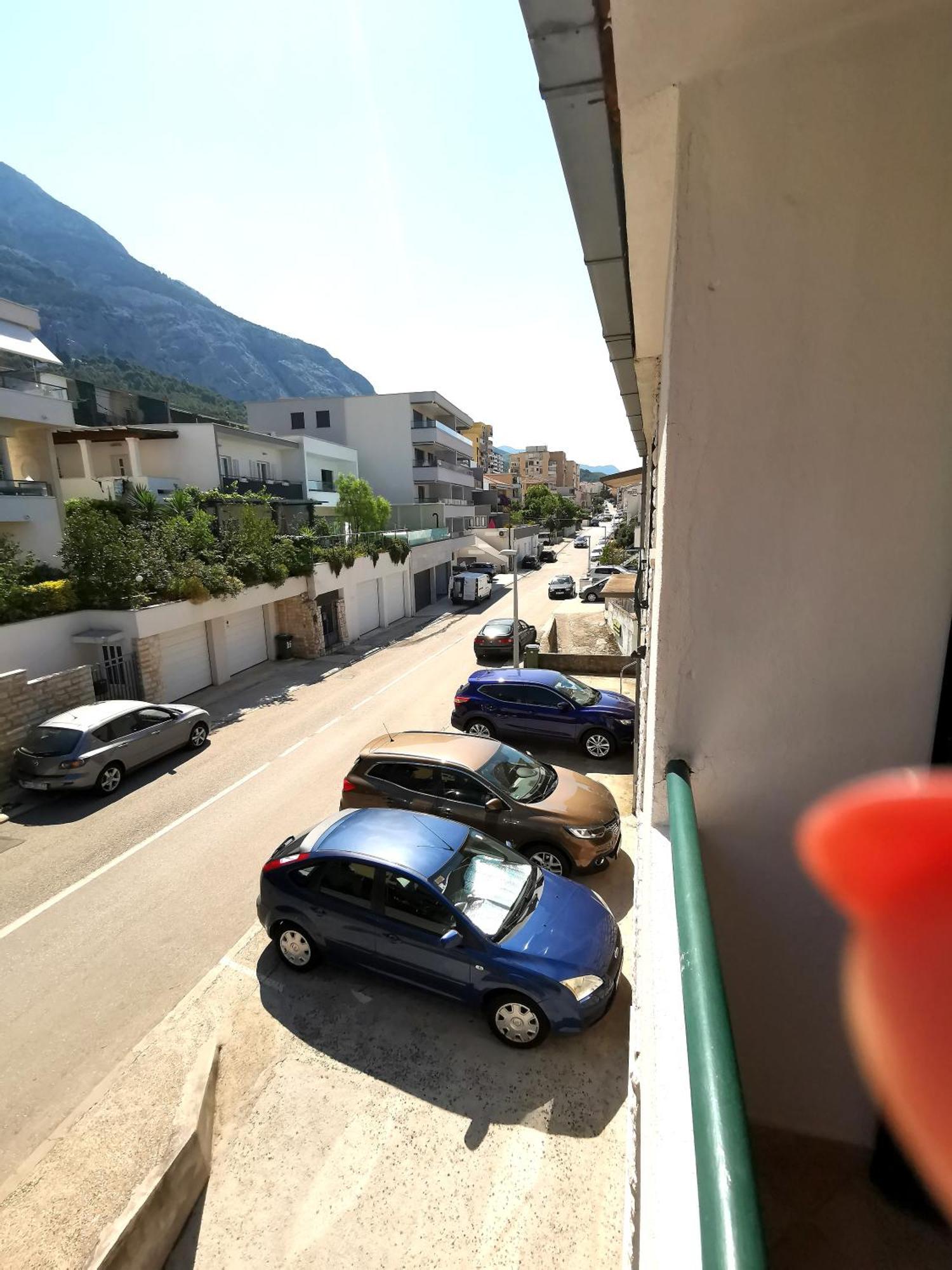Rudelj * Makarska