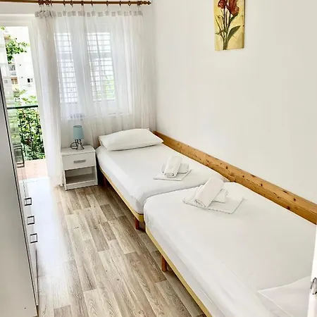 Apartmani Rudelj Makarska Buitenkant foto